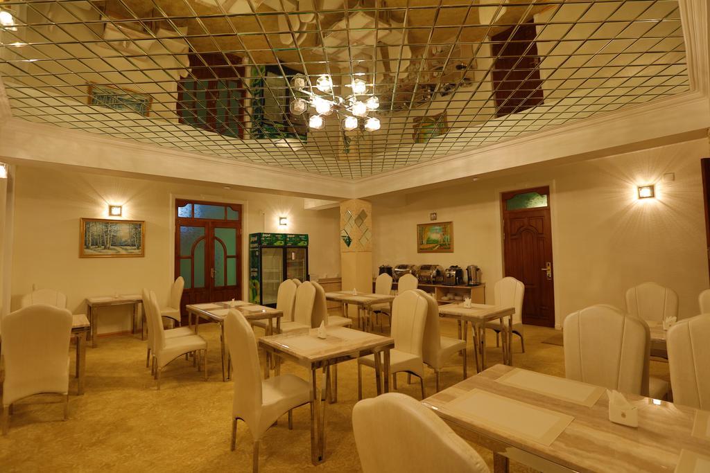 Lotte Palace Douchanbé Extérieur photo