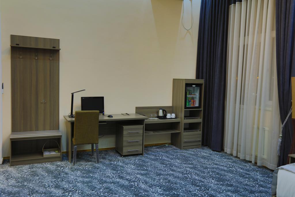 Lotte Palace Douchanbé Extérieur photo